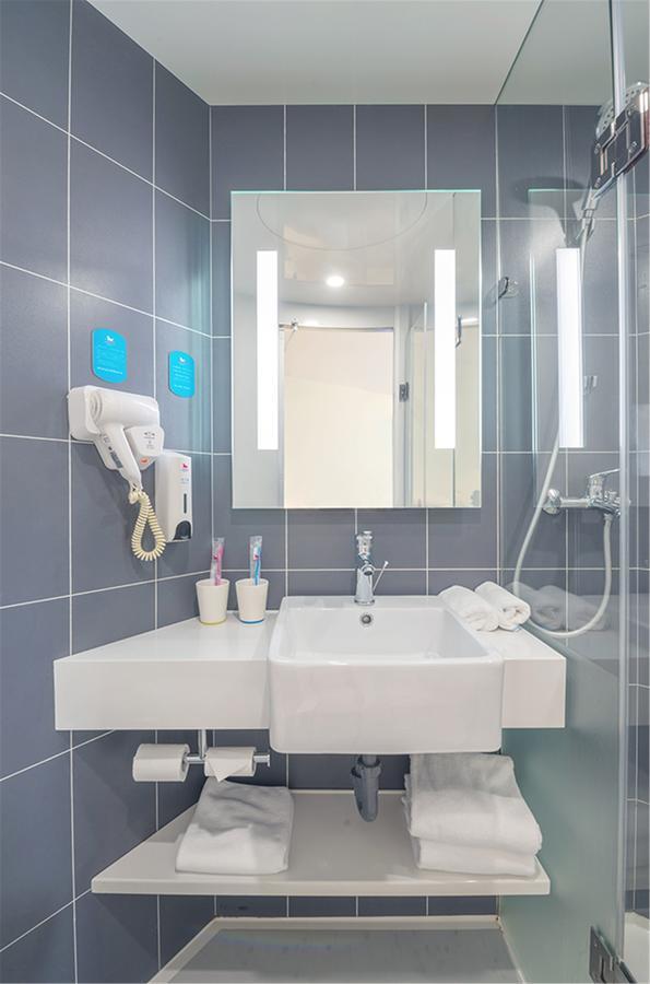 Hanting Hotel Shanghai Hongqiao National Exhibition Center Jidi Road エクステリア 写真