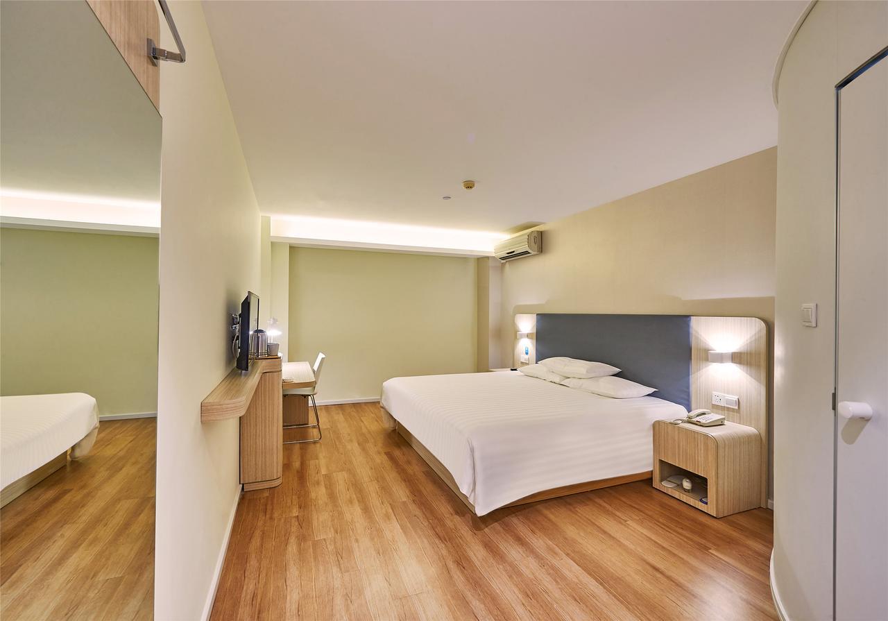 Hanting Hotel Shanghai Hongqiao National Exhibition Center Jidi Road エクステリア 写真