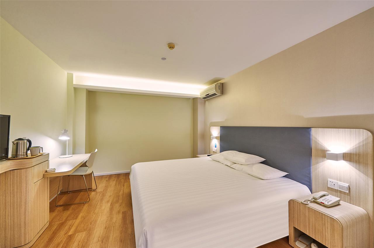 Hanting Hotel Shanghai Hongqiao National Exhibition Center Jidi Road エクステリア 写真
